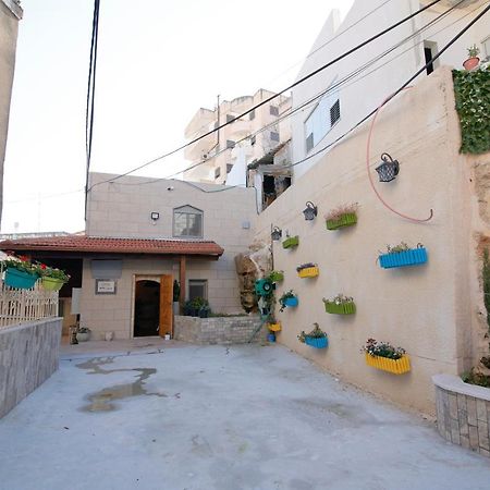 Louis Guesthouse 나사렛 외부 사진
