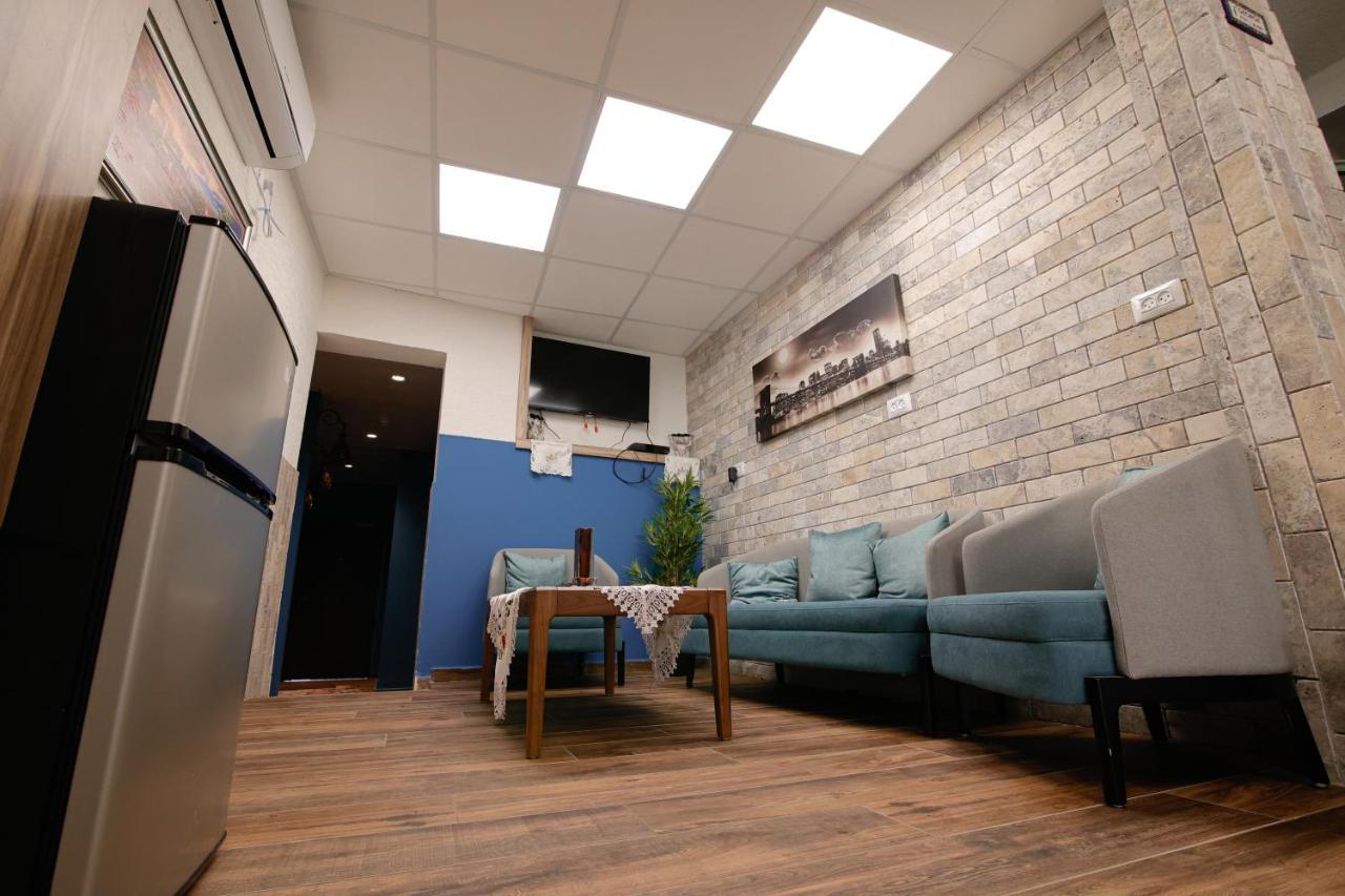 Louis Guesthouse 나사렛 외부 사진