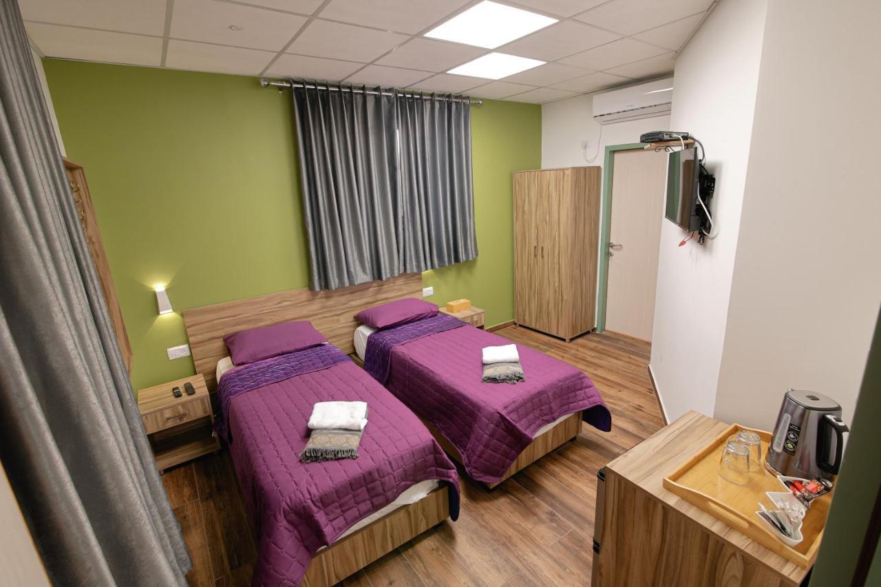 Louis Guesthouse 나사렛 외부 사진