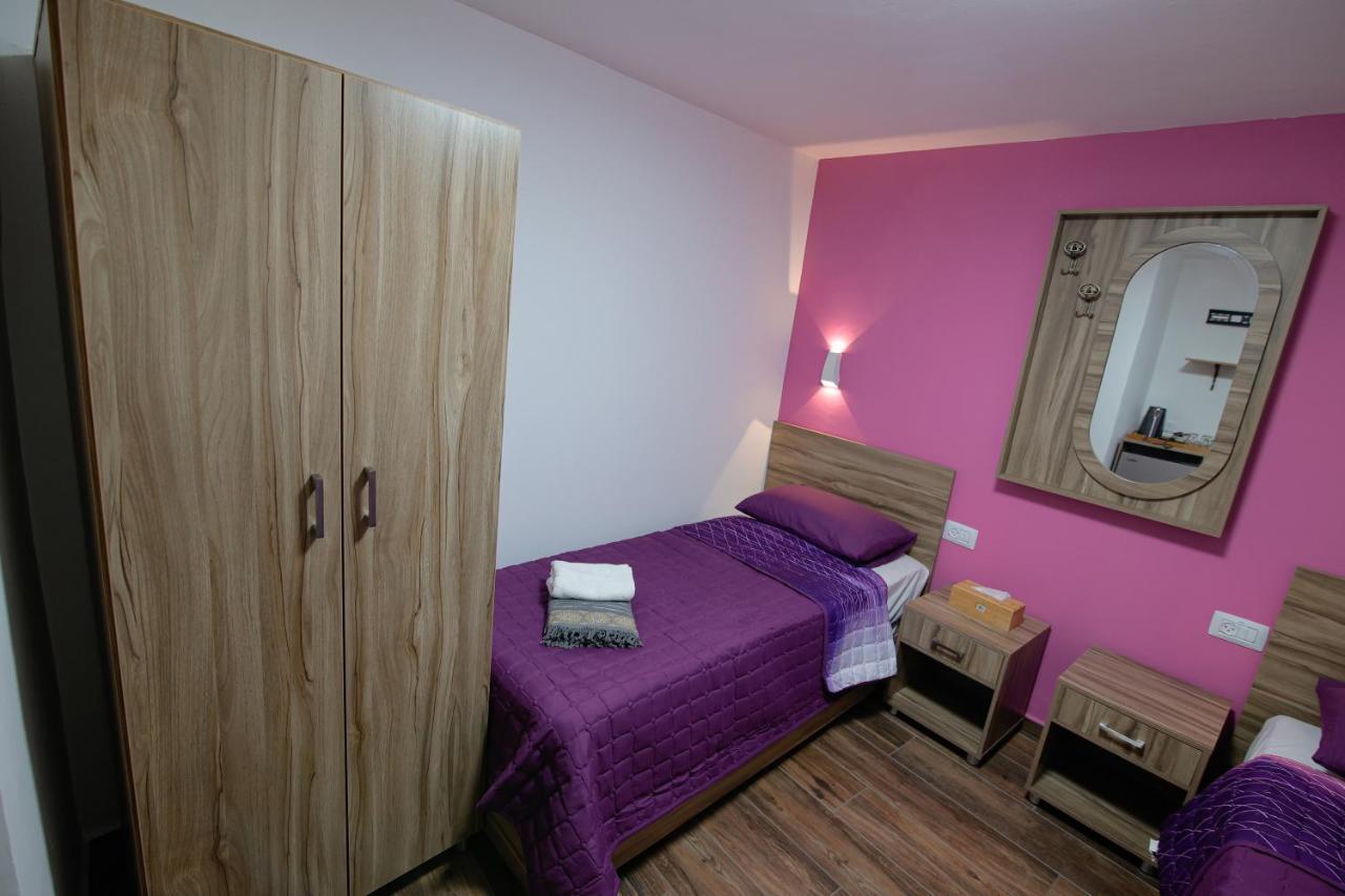 Louis Guesthouse 나사렛 외부 사진