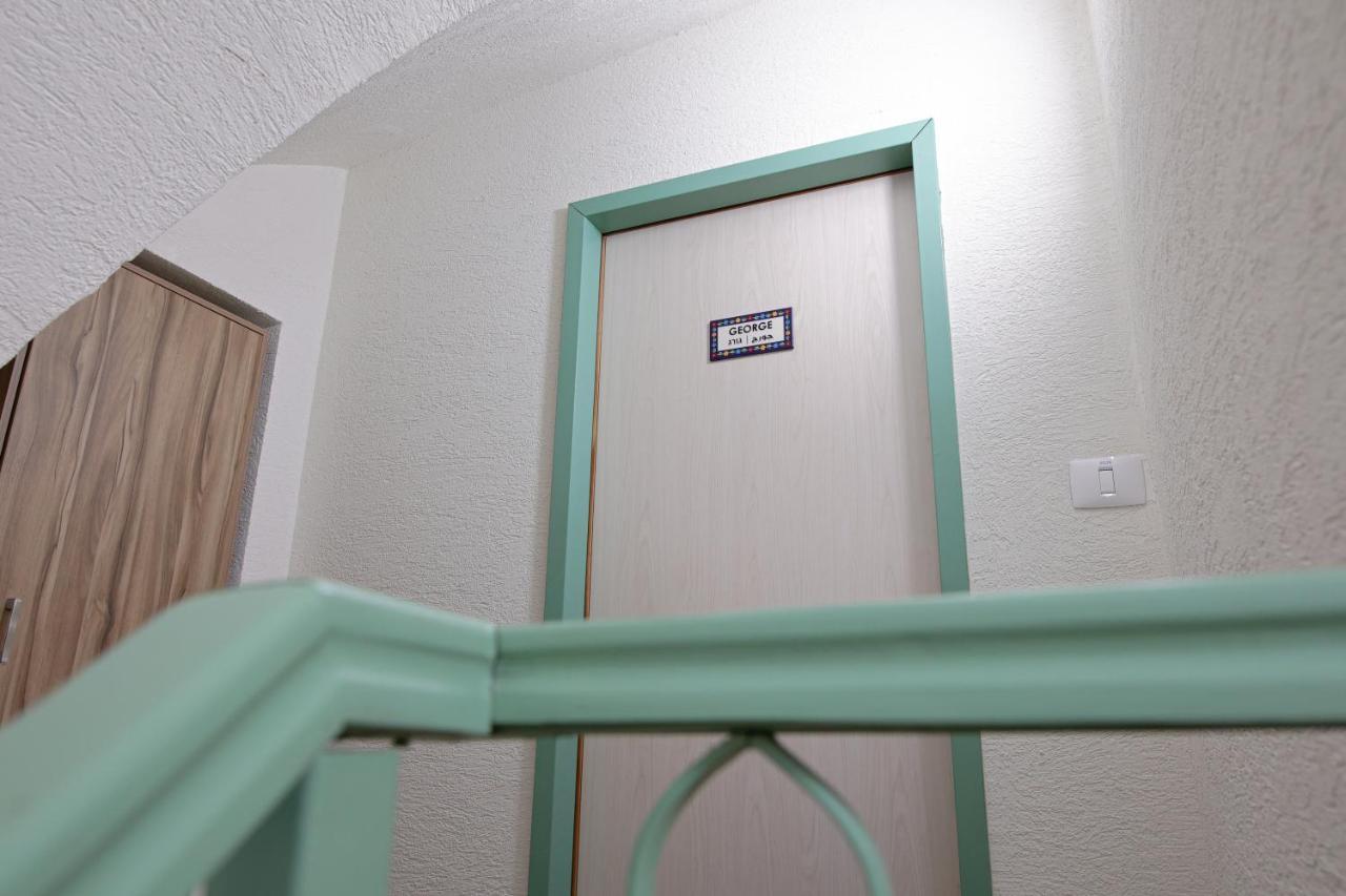 Louis Guesthouse 나사렛 외부 사진